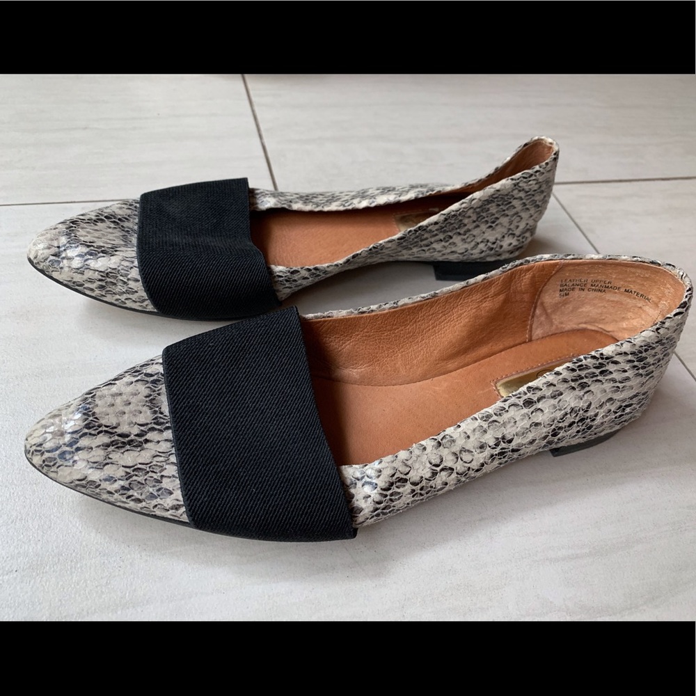 Halogen snake skin print flats